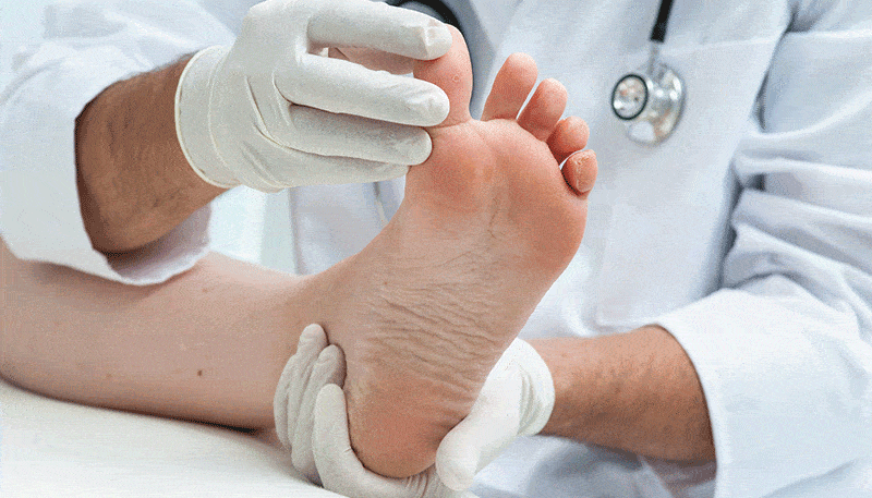 diabetic-foot-exam